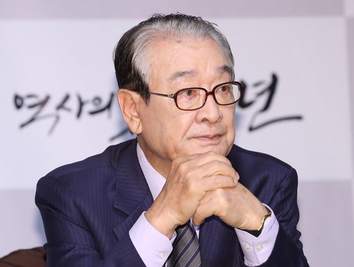 “머슴처럼 일하다 해고 당했다”는 매니저 폭로에 반박한 이순재