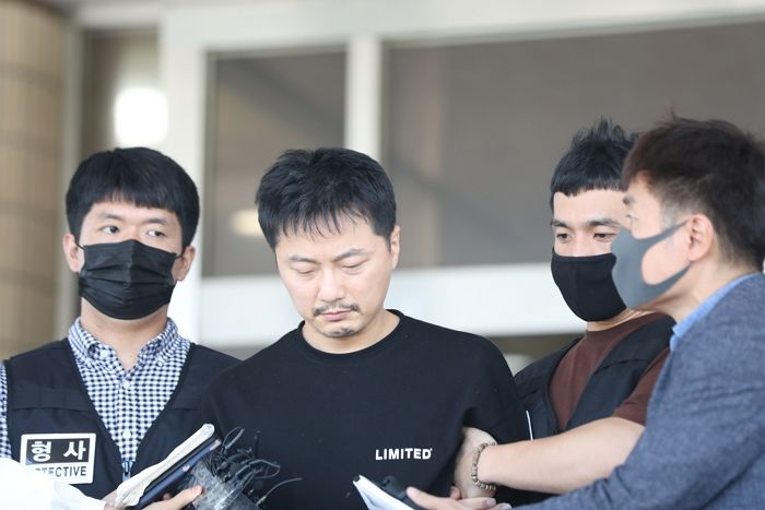 성 착취물 1300개 제작한 ‘전직 영어강사’ 배준환 신상 공개