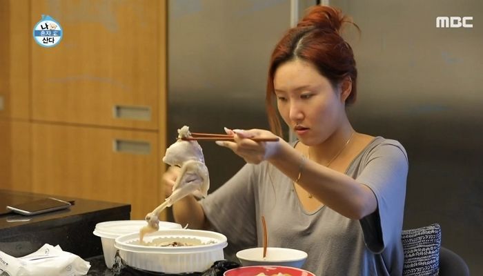 곱창·김부각 이어 전국 백숙 ‘품절 대란’ 일게 만드는 화사 먹방 클래스