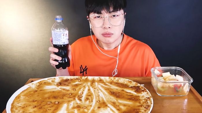 100만 구독자 달성 기념해 보육원에 ‘1000만원’ 통 크게 플렉스 한 유튜버 ‘상윤쓰’