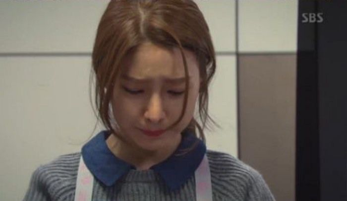 ‘동생 유학’ 뒷바라지 하느라 투잡+야간공부하며 ‘7천만원’ 모은 26살 흙수저녀의 사연