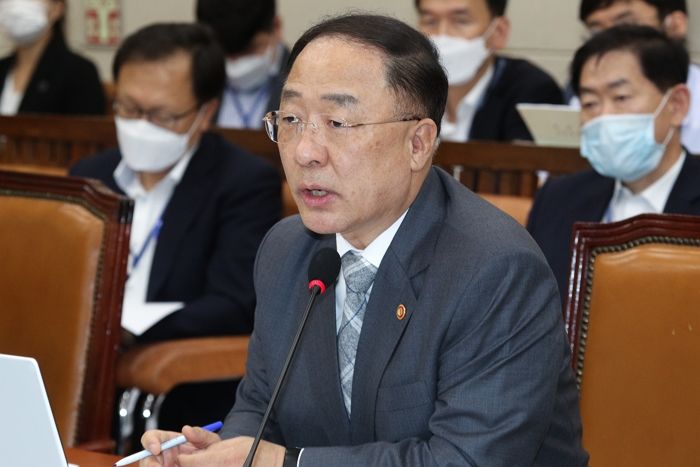 정부, 7·10 부동산 대책으로 세금 8800억 더 걷는다