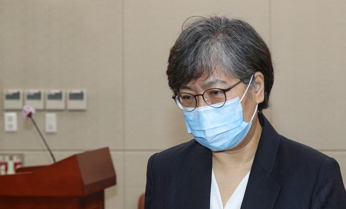 ‘186일’ 연속 근무하며 하루도 못 쉰 정은경 본부장이 ‘먼저’ 휴가를 다녀온 이유