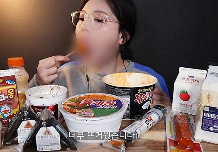 “공차·피자 영상 가져와라”···문복희 무편집본에 누리꾼이 오히려 더 화난 이유