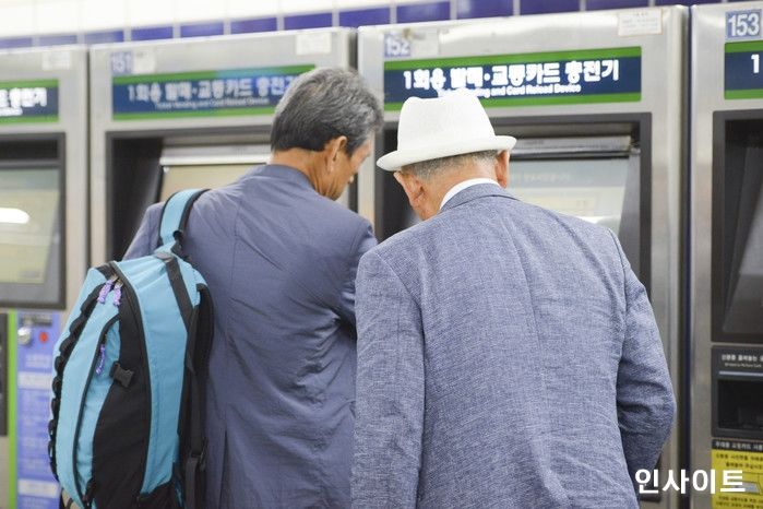 정부, 지하철 ‘무임승차’ 혜택 받는 경로우대 기준 ‘65세→70세’ 상향 추진