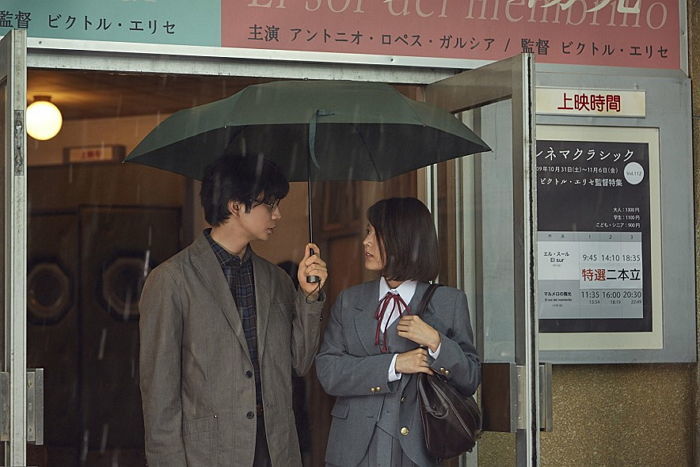 학교 체육 선생님이 오직 한 여고생한테만 하는 ‘선’ 넘은 행동들