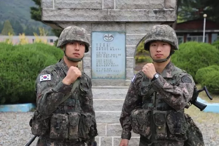 ‘육군300워리어’ 출전 위해 전역 전 휴가 반납하고 ‘박격포 훈련’하는 육군 병장들