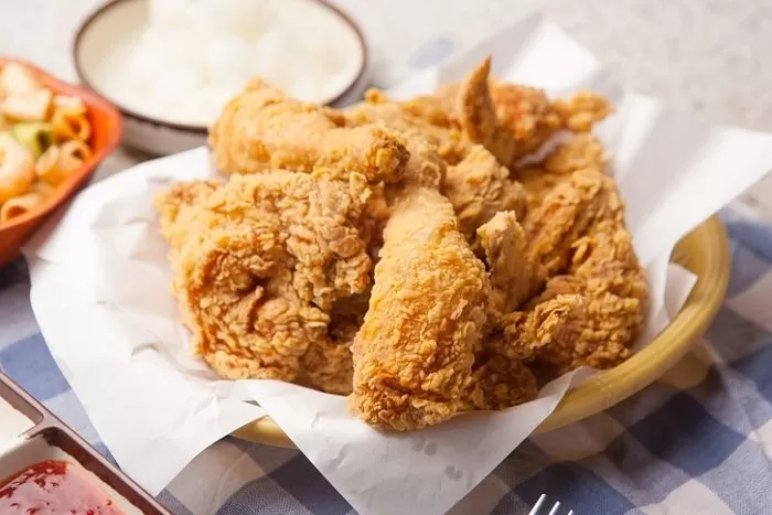 돈 치킨 이미지