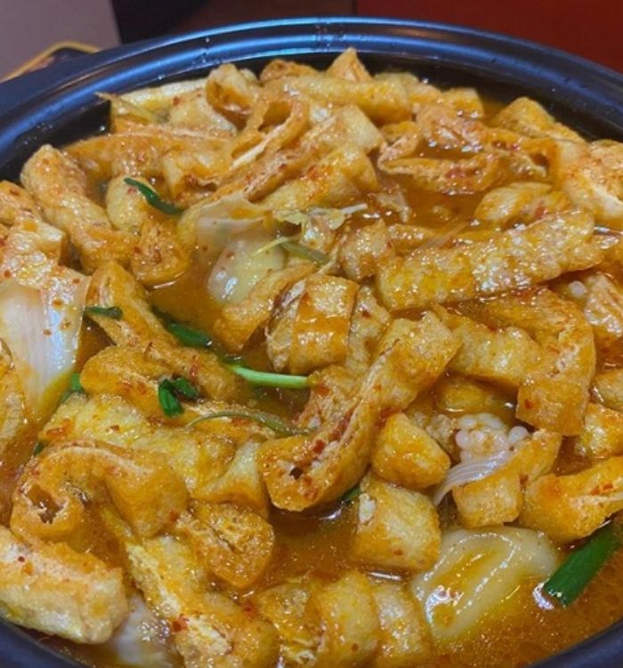 쌀쌀한 날씨에 먹으면 소주 2병은 기본인 쫄깃 칼칼 투다리 ‘대창 전골’