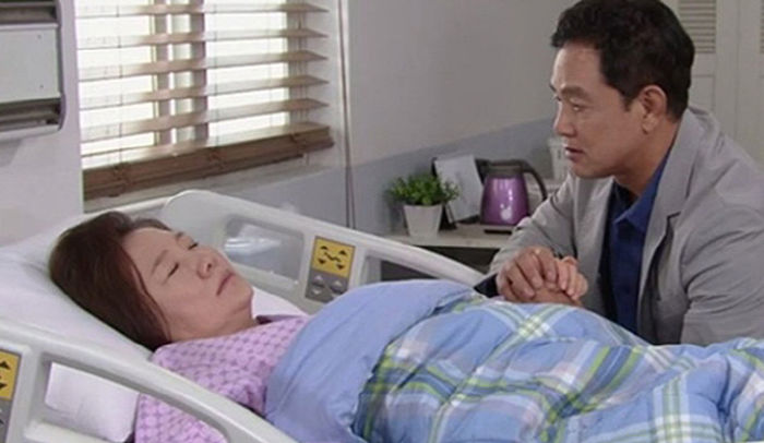 “엄마 떠난 날보다 더 많이 울었어요”...뇌출혈로 ‘아기’가 된 엄마가 아들을 위해 한 거짓말