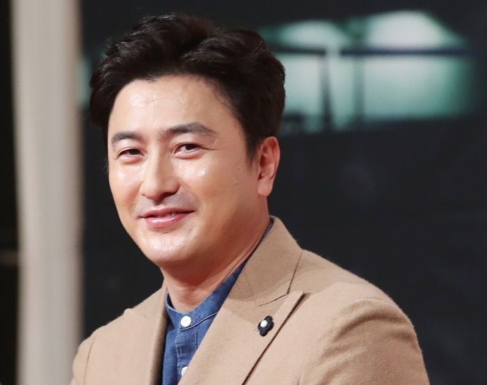 소주 한짝 마시면 이틀 누워있는 게 주사라는 안정환