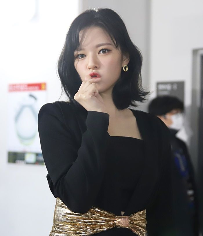 “셋째 딸은 얼굴도 안 보고 데려간다”는 말 몸소 증명한 여자 스타 6인