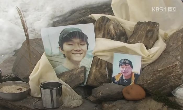 히말라야 등반 중 눈에 파묻혀 숨진 한국인 등반가의 손에는 ‘양말’이 씌워져 있었다