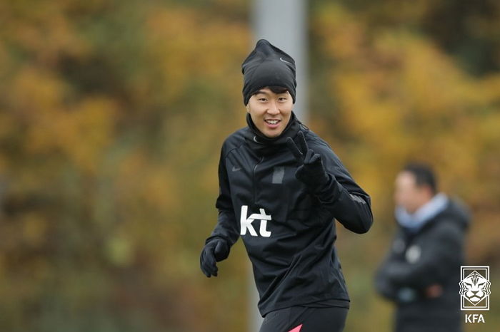 코로나 양성 5명 뜬 대한민국 축구대표팀, 휴식 때 모여서 ‘마피아게임’ 했다