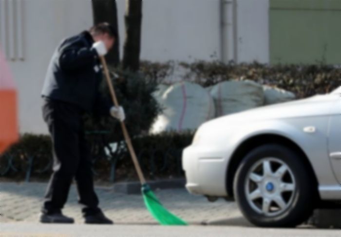 “누군가의 일상을 무너뜨리는 것”…경비원 해고 막아준 부산 삼환아파트 주민들