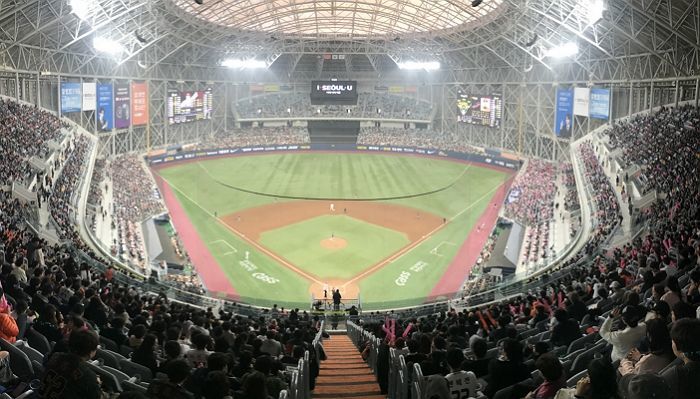 [오피셜] KBO, 수도권 거리 두기 2단계 격상에 따라 한국시리즈 관중 10%로 축소