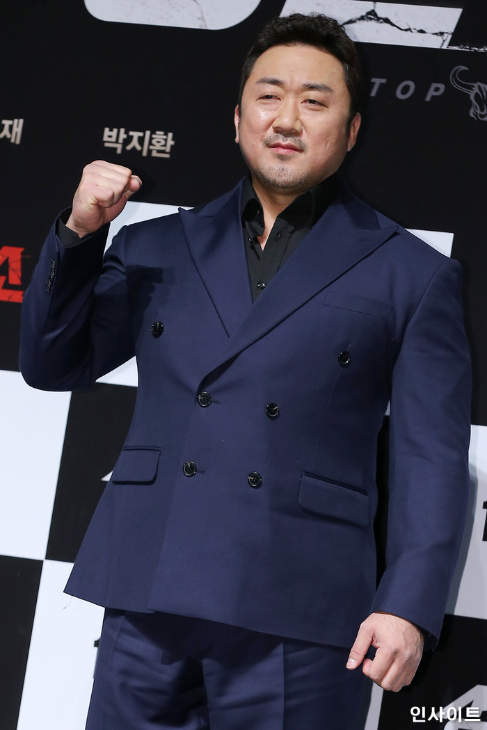 배우 마동석이 23일 오전 서울 강남구 CGV 압구정에서 열린 영화 '성난황소' 제작보고회에 참석해 포즈를 취하고 있다. / 사진=인사이트