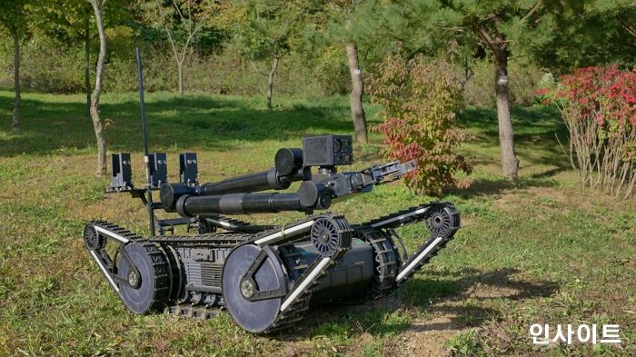 한화디펜스, ‘폭발물탐지제거로봇’ 체계개발 계약