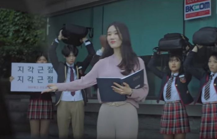 “지각비 1천원씩 냈지만, 학교에 가던 그때가 그립습니다”