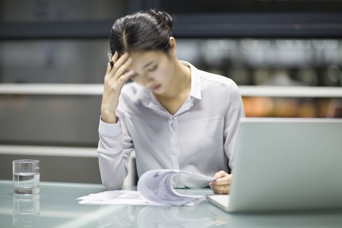 겨울철 잠 못 드는 사람들 단 ‘1분’ 만에 꿀잠 잘 수 있는 ‘기적의 수면법’