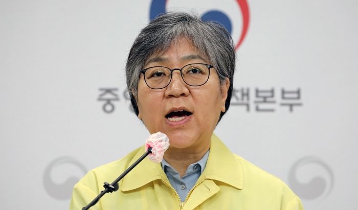 정은경 질병청장, ‘어깨뼈’ 골절로 병원 입원···당분간 입원 치료