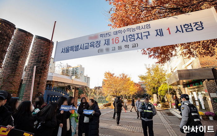수능날 재조명된 요금 400원 부족한 수험생 안 내려준 택시기사 사건