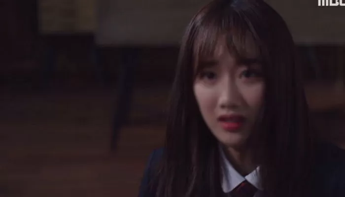“10년 전, 제게 ‘생리혈’ 묻히며 학폭한 일진이 제 할아버지 회사에 다녀요”