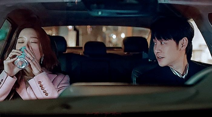 “코로나 무서워 ‘카풀’해달라는 여직원, 사귀자는 걸까요?”