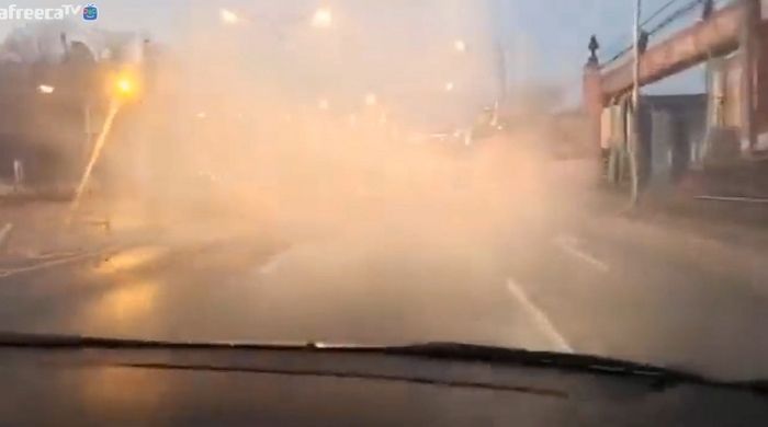 조두순 쫓는 시민들 막기 위해 도로에 ‘연막’ 뿌리는 경찰 (영상)