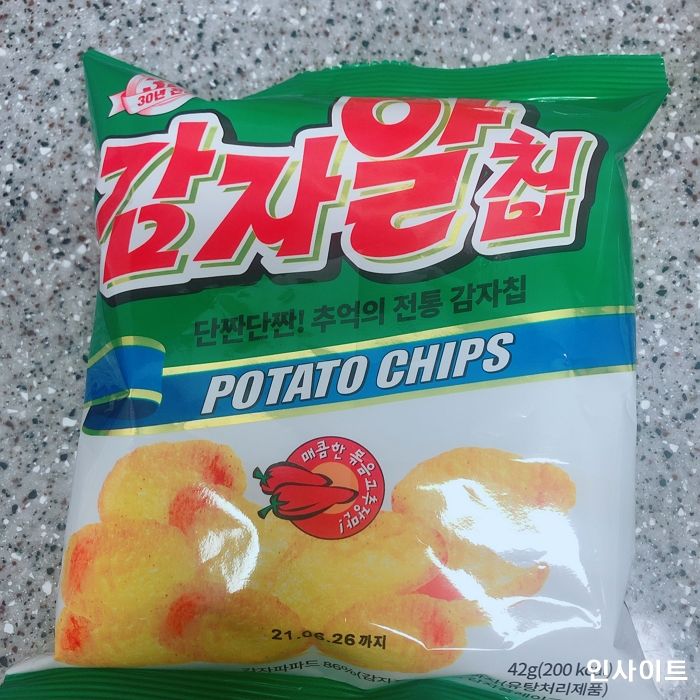 ‘한봉 500원’짜리 문방구 감자알칩 실컷 먹을 수 있는 ‘대용량 버전’ 나왔다