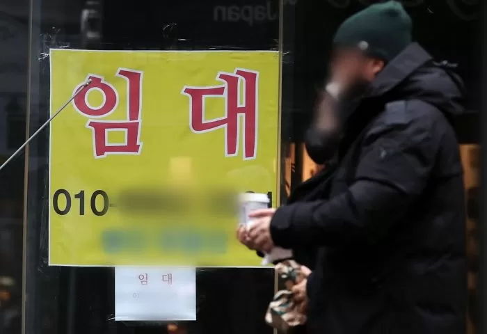 코로나 때문에 문 닫을뻔한 ‘국밥집 사장님’이 임대료 면제해준 건물주에게 보답한 방법