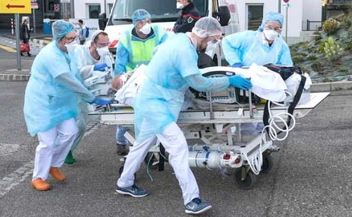 “남극·북극 빼고 다 뚫렸다”···전 세계 강타한 ‘변이 코로나’로 4차 대유행 시작