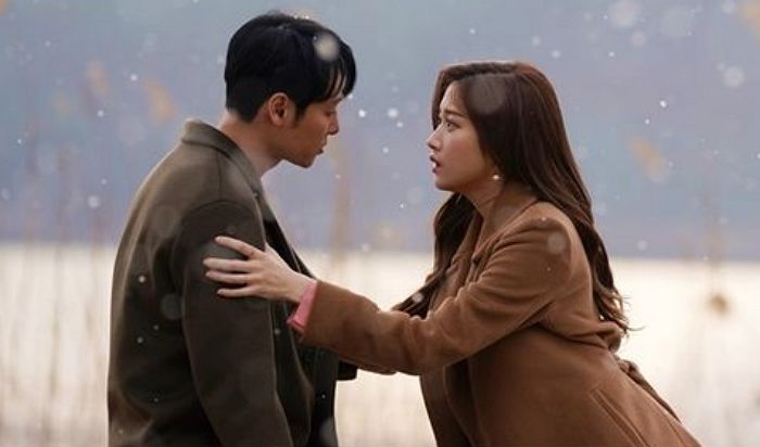 “올해 연애하고 싶다면 브라운 컬러 입으세요” 2021년 행운을 부르는 색상 7