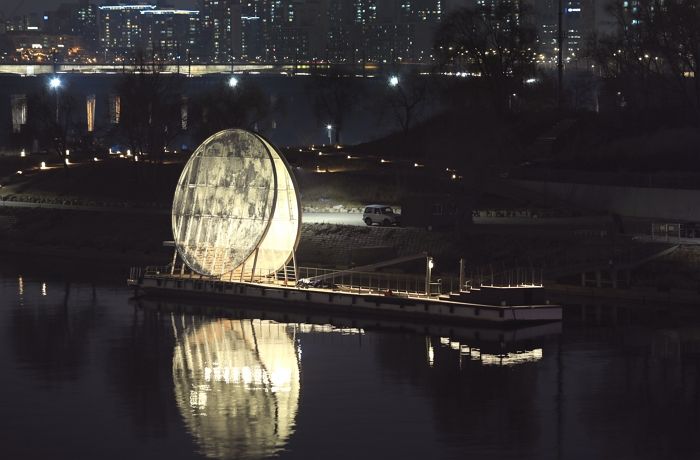 한강 노들섬에 뜬 찍기만 해도 ‘인생샷’ 나오는 영롱한 ‘초대형 보름달’