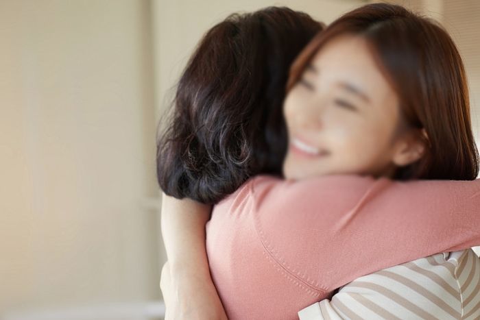 택배회사 알바 갔던 엄마가 직원용 자판기서 뽑아온 300원짜리 초코라떼