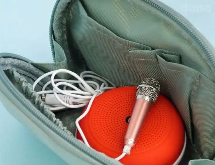코노 안 가도 집에서 실컷 노래 부를 수 있는 에코 빵빵 다이소 ‘미니 마이크’