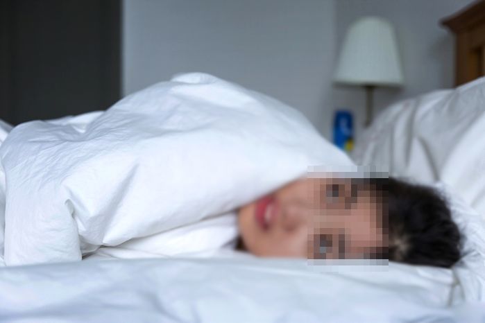 매일 새벽 1시면 ‘신음’ 내는 옆집 ‘핫커플’ 때문에 수면제까지 먹은 여성