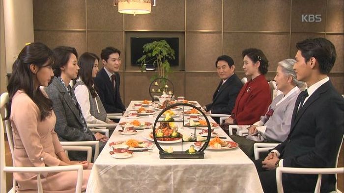 “남친 식사 대접했는데 고기반찬 안 했다고 ‘못 배운 X’이라 쌍욕 먹었습니다”