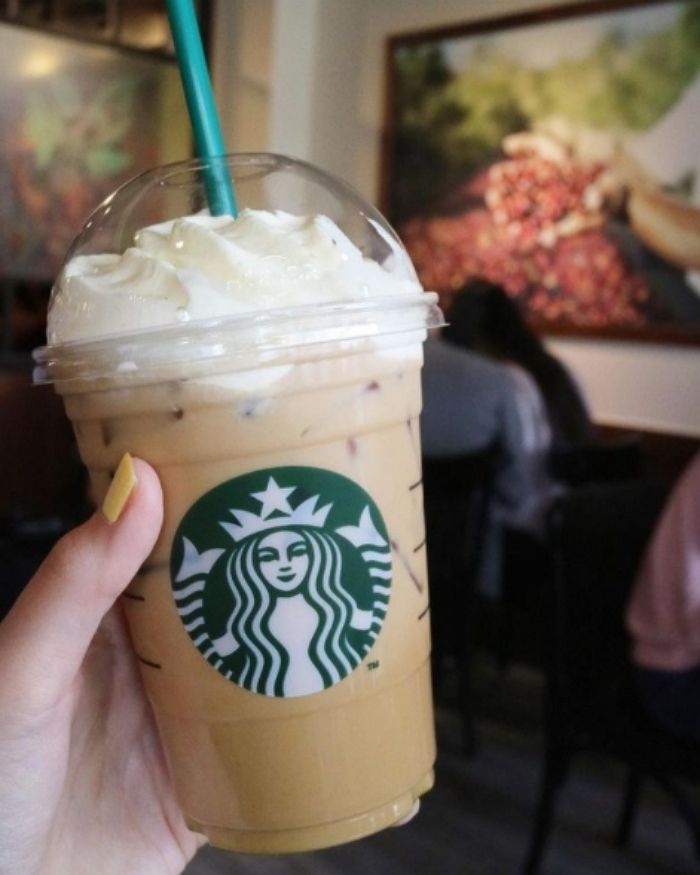다음주면 스타벅스 덕후들 최애 음료 ‘슈크림 라떼’ 드디어 맛볼 수 있다