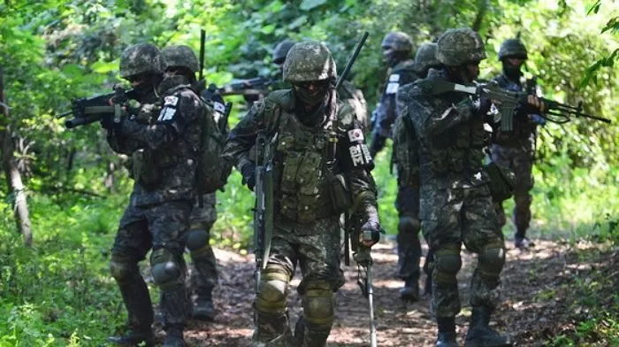 軍 합동참모본부서 첫 코로나 확진자 발생···다음달 ‘한미연합훈련’ 변수