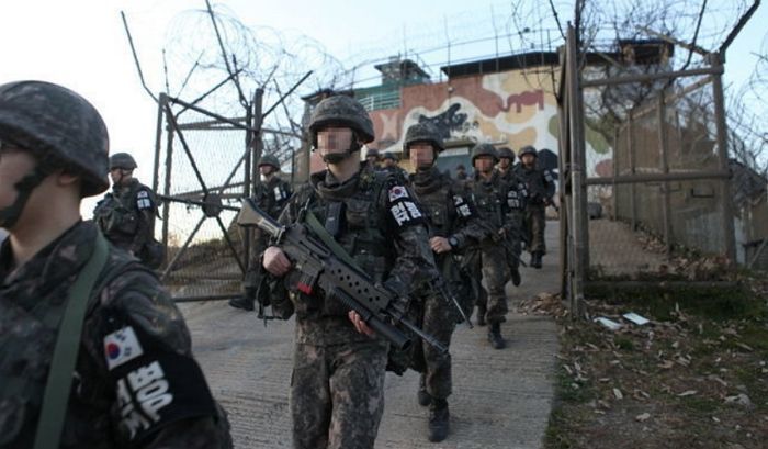 군 “동해 민통선서 미상 인원 1명 발견해 신병 확보했다”