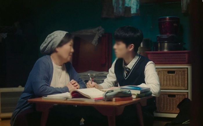 ‘철인7호’ 치킨집 사장님이 2만원짜리 치킨 ‘무료’로 줬다가 받은 손편지