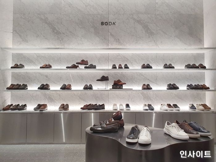 소다, 여의도 ‘더현대 서울’ 슈즈갤러리에 신규 매장 오픈