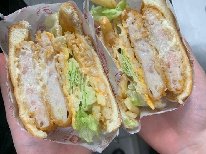 롯데리아 한정판 ‘사각새우더블버거’ 너무 잘 팔려 정식 메뉴로 출시된다