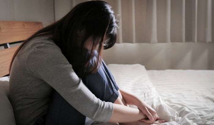 ‘질스튜어트’ 지갑 쓰는 21살 친구한테 “싸구려 지갑 쪽팔리다”며 화낸 여대생들