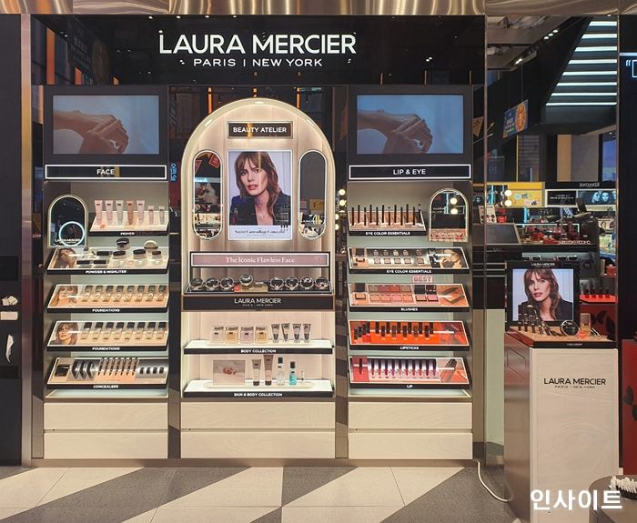 로라 메르시에, 시코르 강남역점 입점