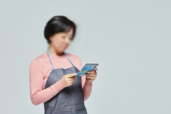 아들 여친이 돈 얼마나 모았는지 ‘통장 잔고’ 확인하고 싶은 엄마