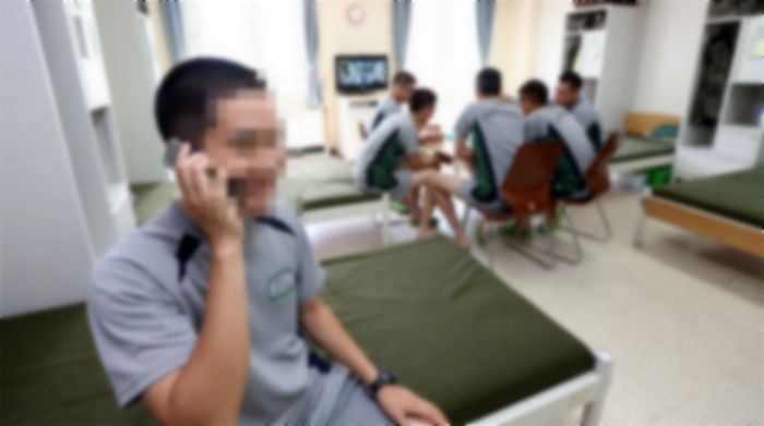 ‘동반 입대’한 절친이 전 여친과 사귀는 것 같다는 남성이 제시한 증거 세 가지