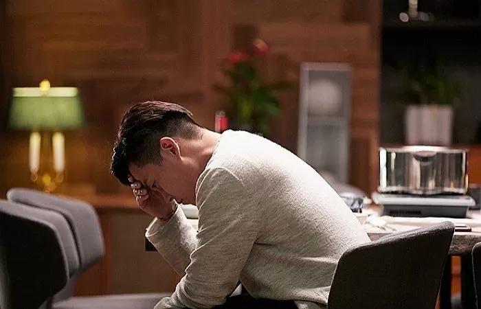 여직원들이 잘생긴 남직원한테만 돈 쓴다는 호소 글에 남자들이 남긴 연민의 댓글