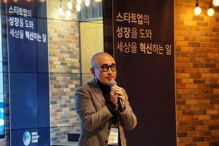 ‘배민’ 김봉진 사재 1000억 털어 직원·라이더에게 1인당 5000만원씩 ‘주식’ 쏜다